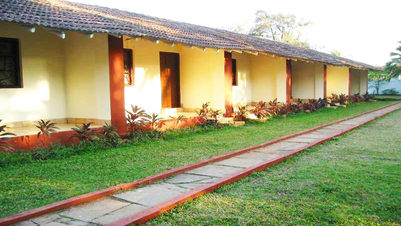 Lamour Beach Resort Benaulim Eksteriør billede