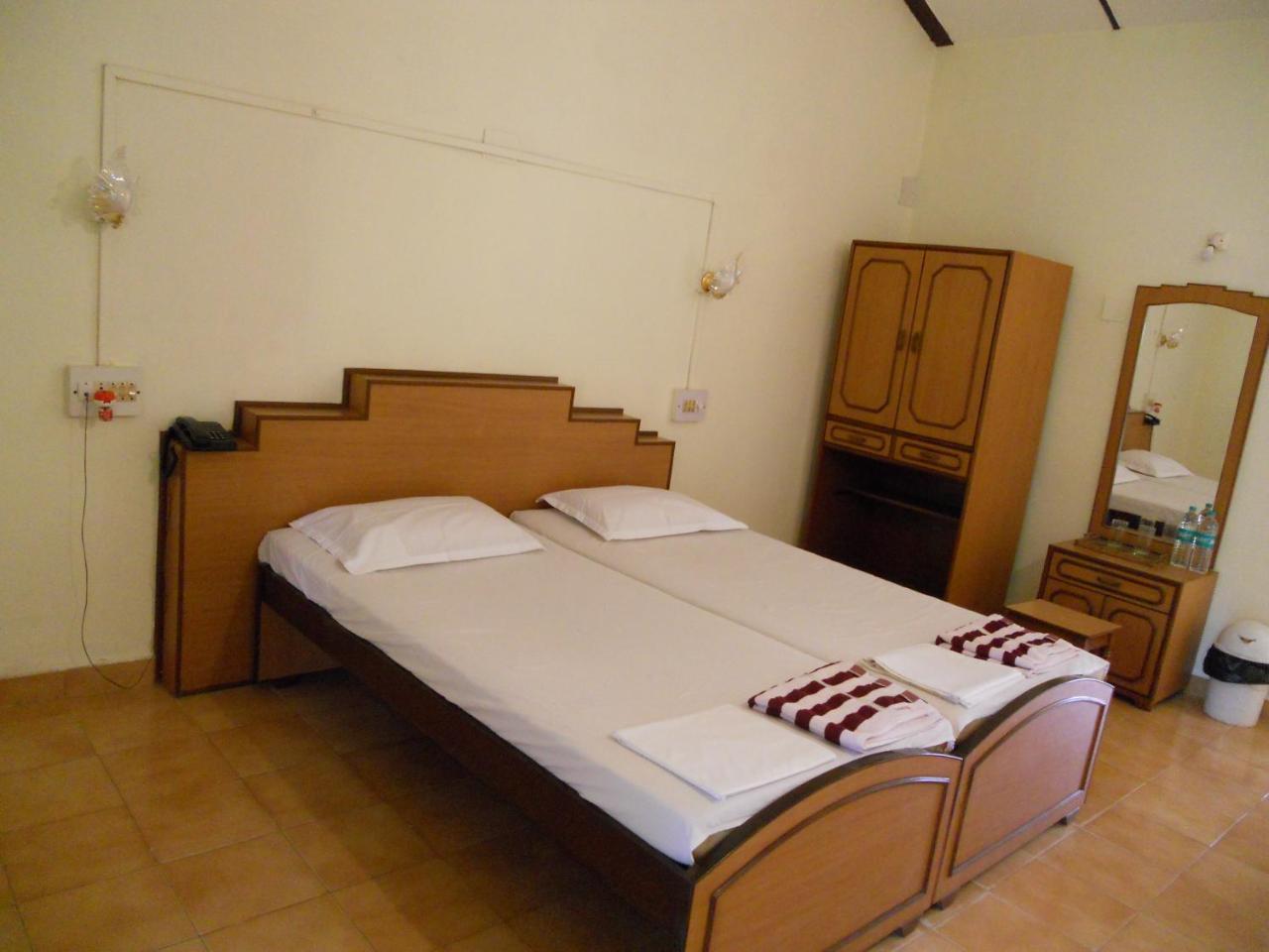 Lamour Beach Resort Benaulim Eksteriør billede
