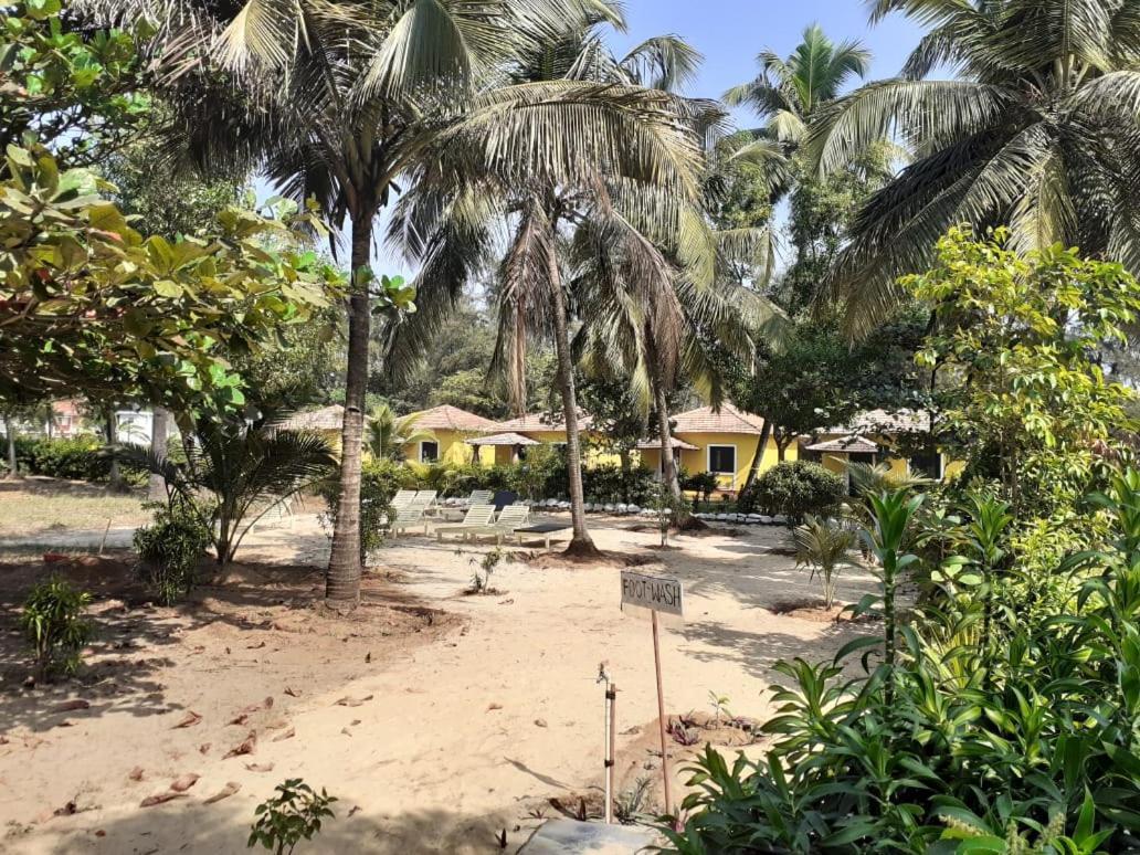 Lamour Beach Resort Benaulim Eksteriør billede